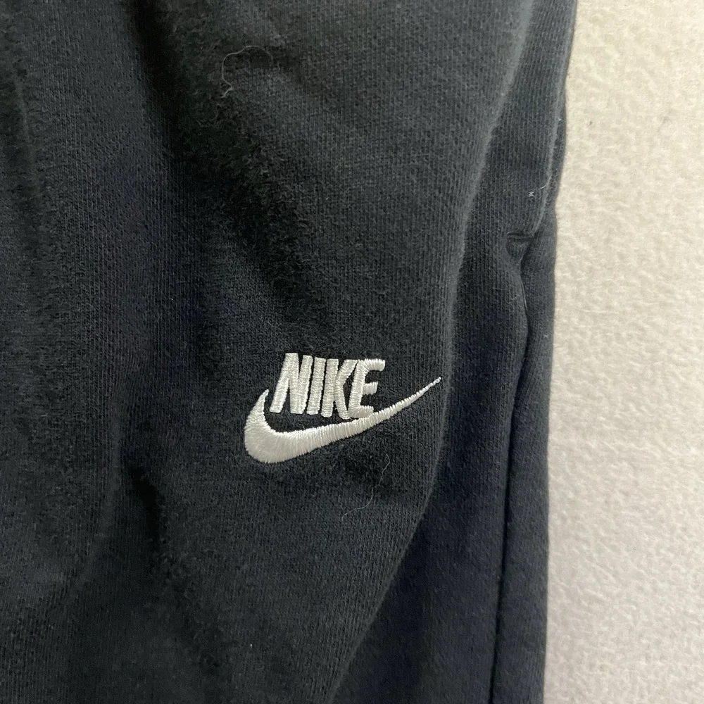 Nike Sportswear Club Sweatpants Men's Small Fleece Jogger Training DQ5191-010